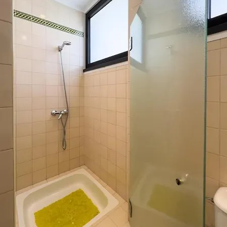 Casa de Férias Guestready - Sunny Retreat Funchal (Madeira)